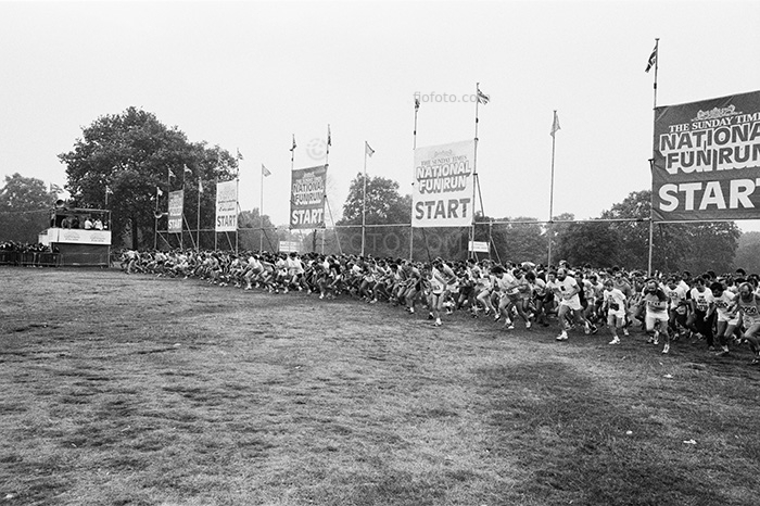 First National Fun Run. Hyde Park, London, Sunday, 28 September 1980. Which later developed into the London Marathon. Picture shows start of men's race, runners just leaving the start line.