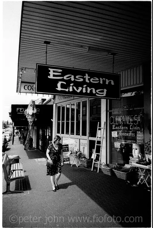 shop on bong bong street, bowrsl, new south wales, australia